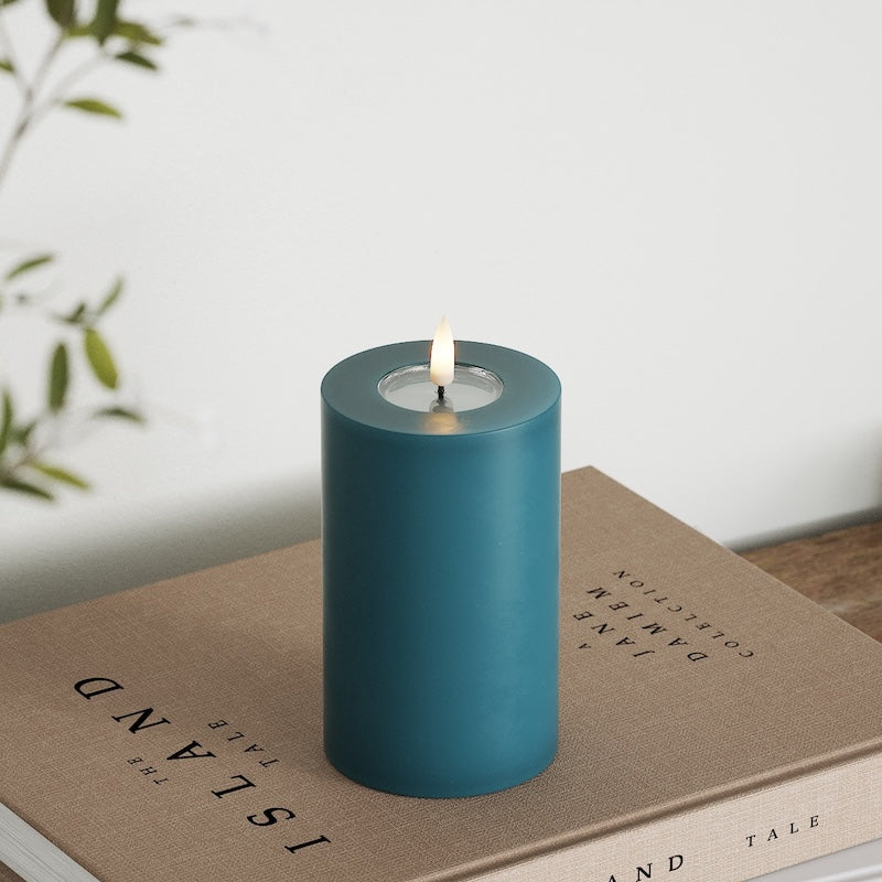 Deluxe Homeart LED Pillar candle Ø 7.5 x 12.5 cm Petroleum