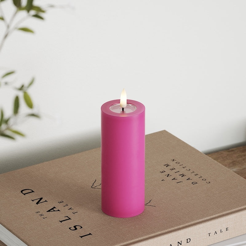 Deluxe Homeart LED Pillar candle Ø 5 x 12.5 cm Magenta