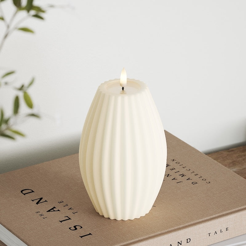 Deluxe Homeart LED Rillelys D 10 x H 15 cm Krem