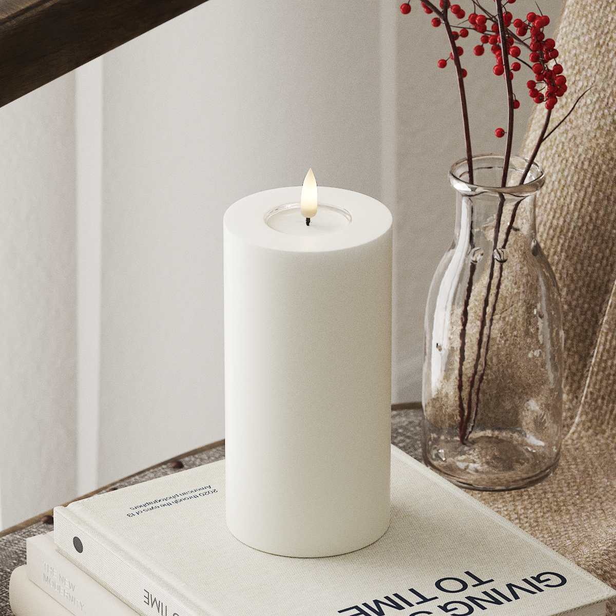 Deluxe Homeart LED Pillar candle Ø 7.5 x 15 cm White LED Pillar candle 4
