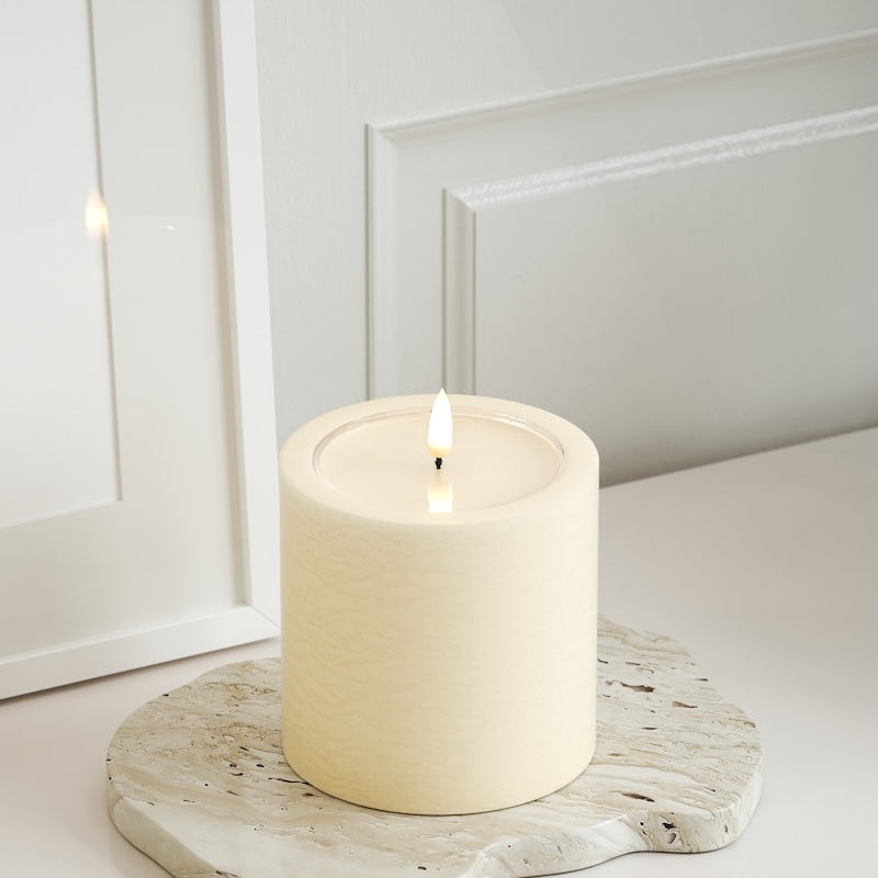 Unique Candles Unique LED blokové světlo D 10 x 10 cm Krémová