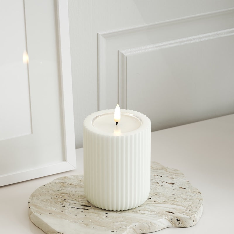 Unique Candles Unique LED drážkové světlo D 8 x 10 cm Bílá