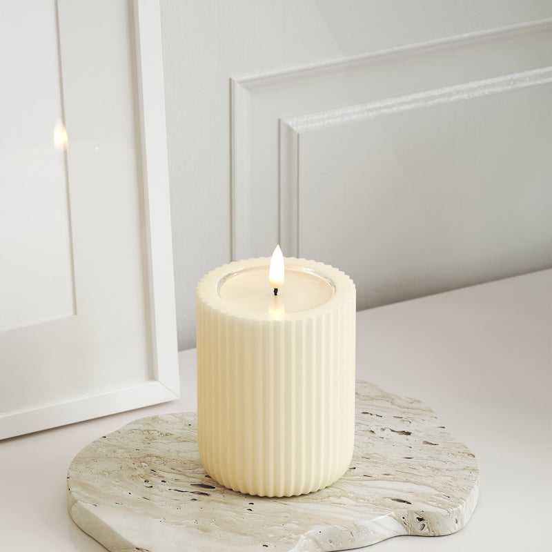 Unique Candles Unique LED drážkové světlo D 8 x 10 cm Krémová